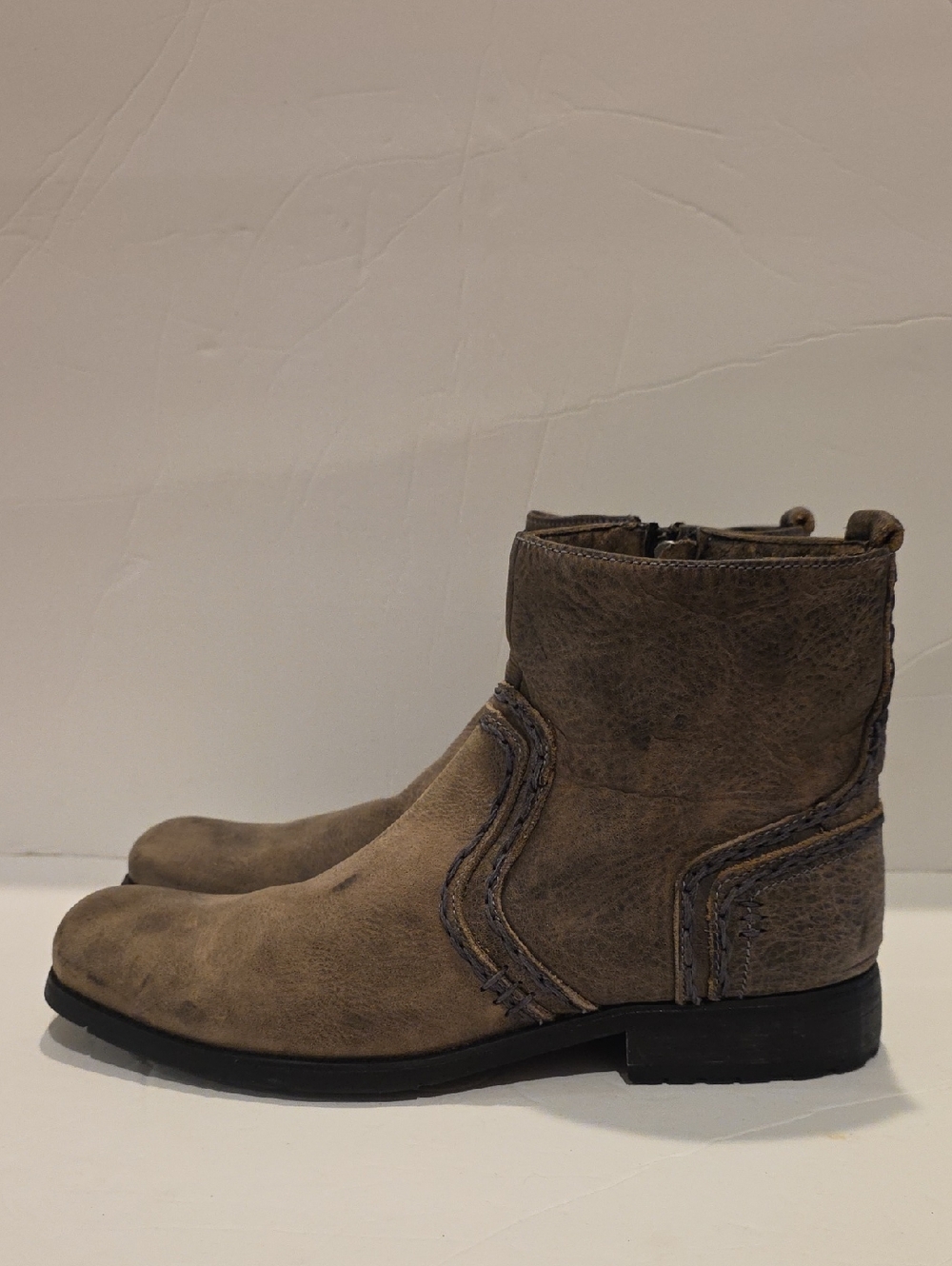 Bed Stu Mens Size 10.5 Brown Leather Ankle Boots - Casual Or Dress Zip Side